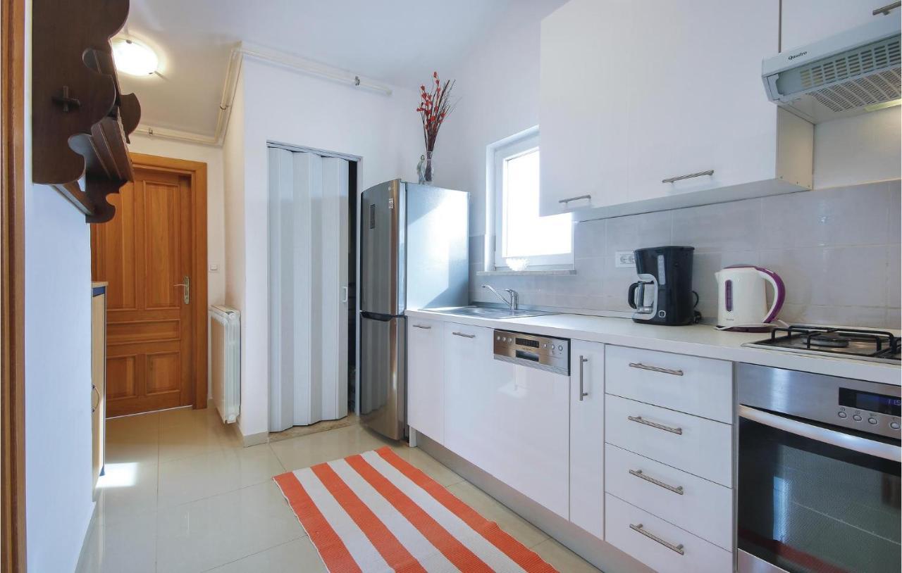 Cozy Apartment In Medulin With Kitchen Zewnętrze zdjęcie